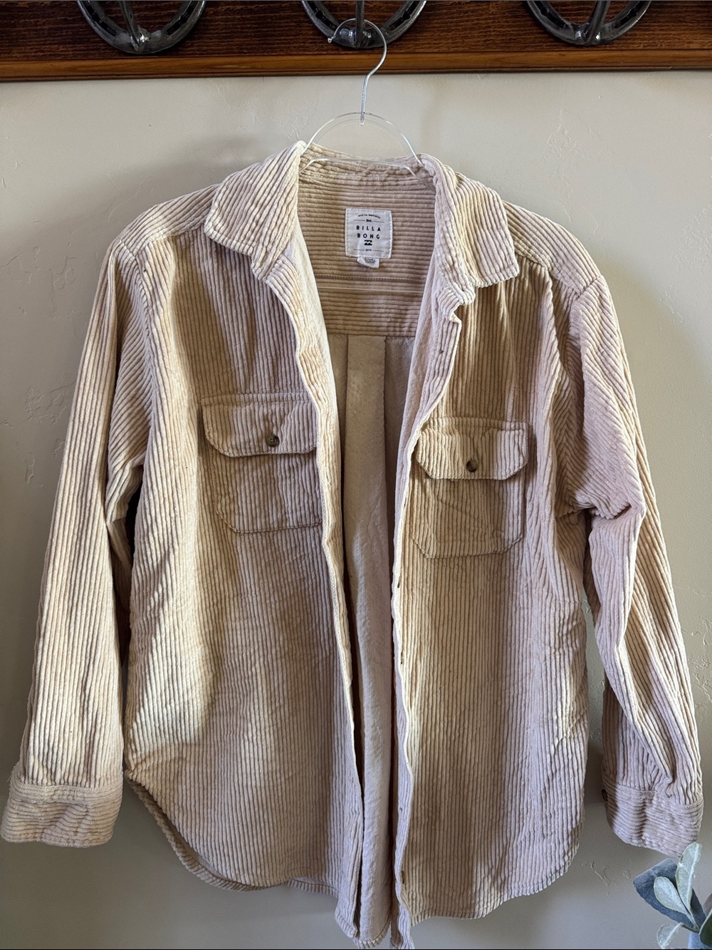 Billabong Cream Corduroy Shirt Jacket